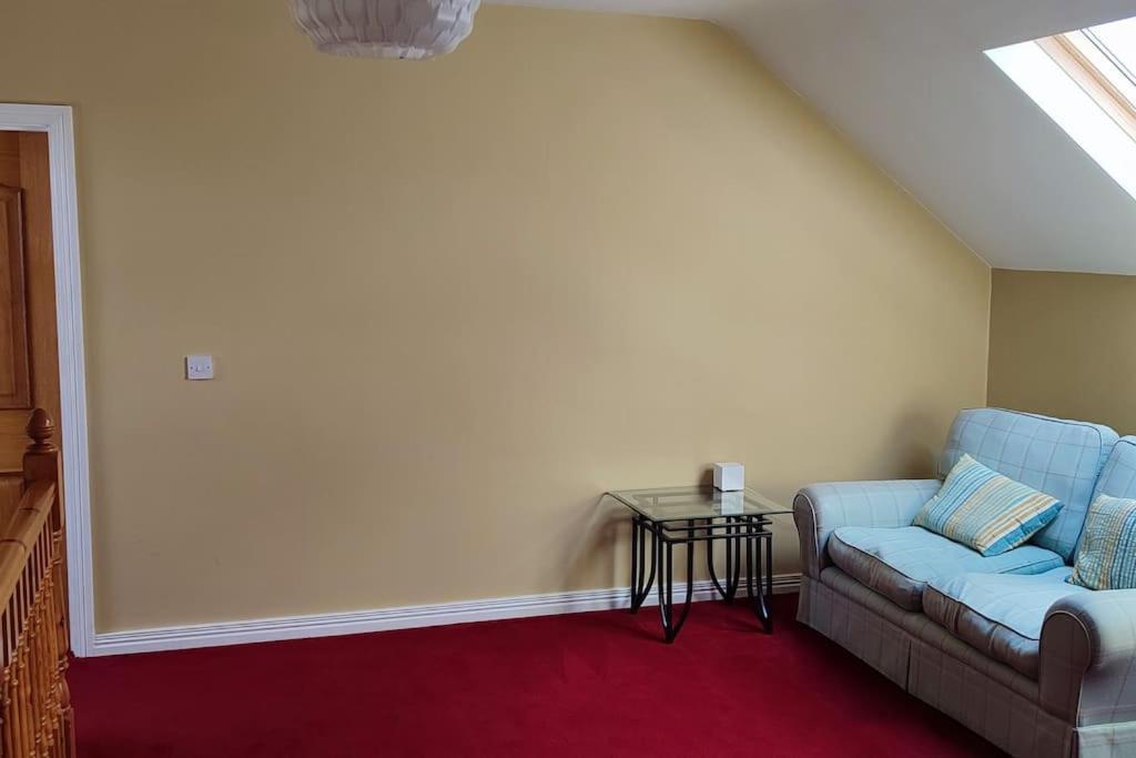 Holiday home Tullyally's View Red Castle